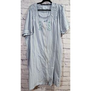 Vintage Ashley Taylor White Blue Stripe Embroidered Full Zip Robe 4X Plus Soft